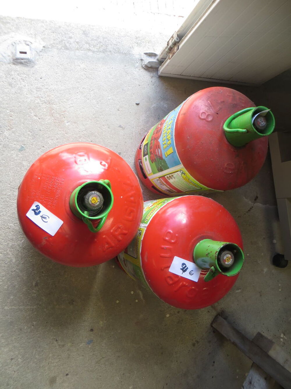  bouteilles de gaz ANTARGAZ vides. Bricolage