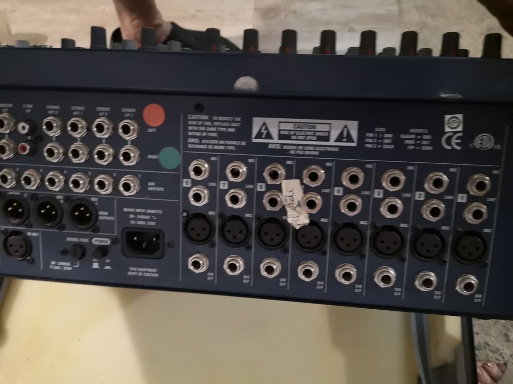 table de mixage soundcraft LX7 16 voies Instruments de musique
