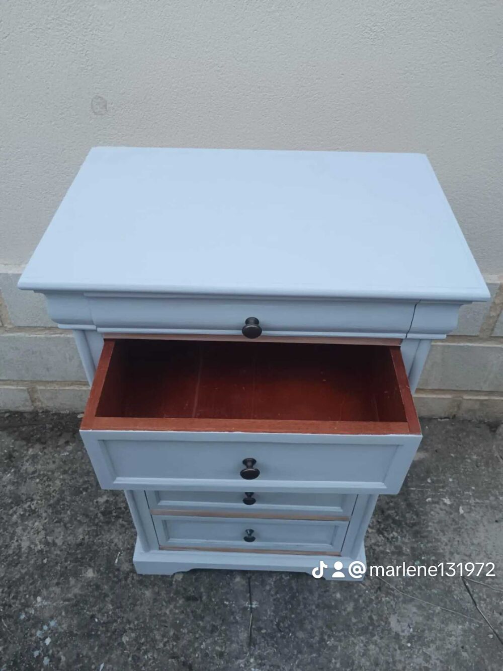 Chiffonnier style Louis Philippe relook&eacute; Meubles