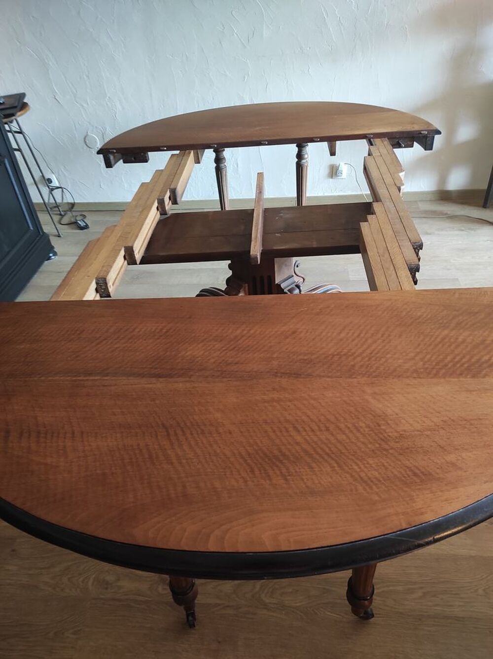 Table ovale Meubles