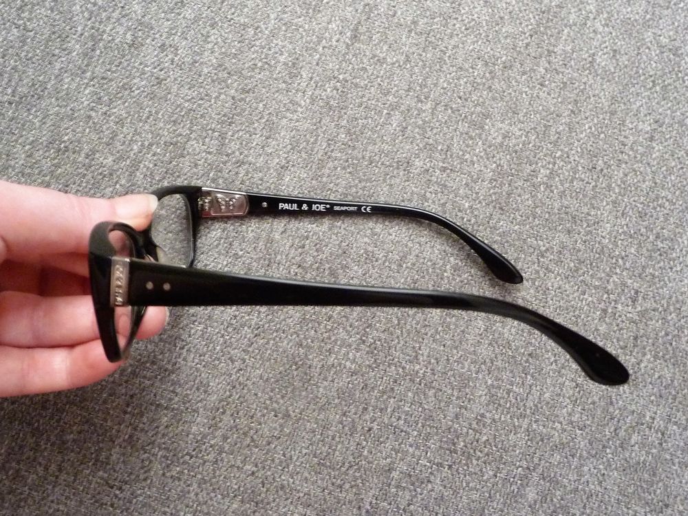 Monture/ Lunette de Vue Rectangle Plastique Noir- Paul &amp; Joe Bijoux et montres