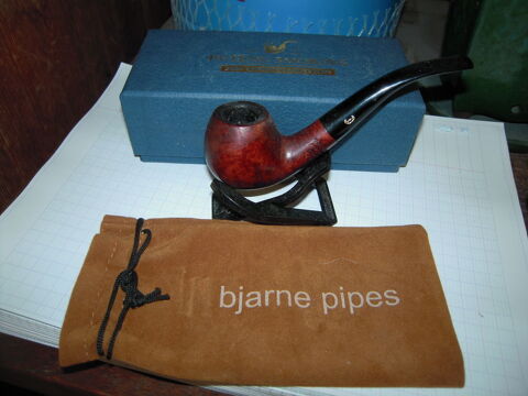 BJARNE  PIPES D ' ORIGINE DANOISE . 50 Villeveyrac (34)