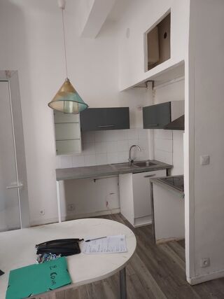  Appartement à louer 1 pièce 29 m²