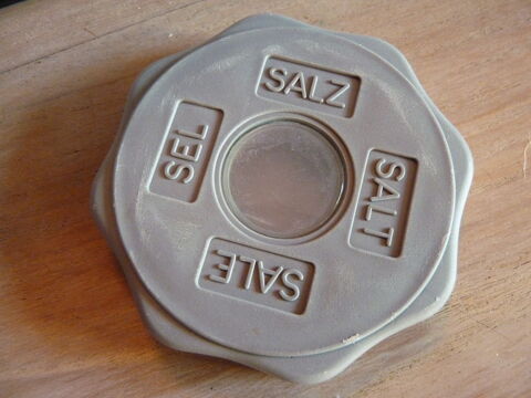 lave vaisselle smeg couvercle bac de sel gris TBE electromen 6 Brienne-le-Château (10)
