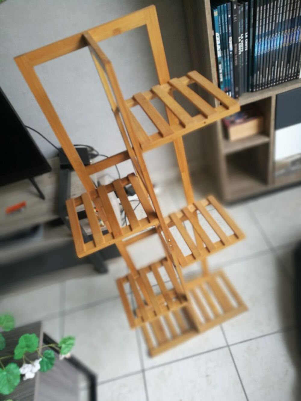 Etag&egrave;re &agrave; plantes Meubles