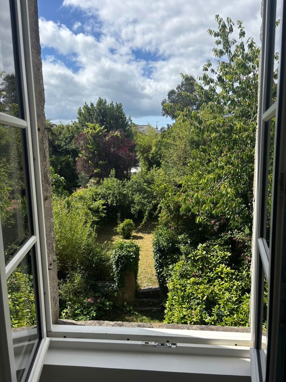 Vente Appartement T4 rénové avec charme  de l'ancien à 450 m de l'intramuros Vannes