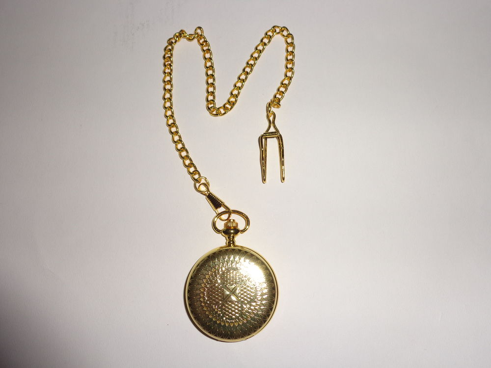 Montre &agrave; gousset neuve Bijoux et montres