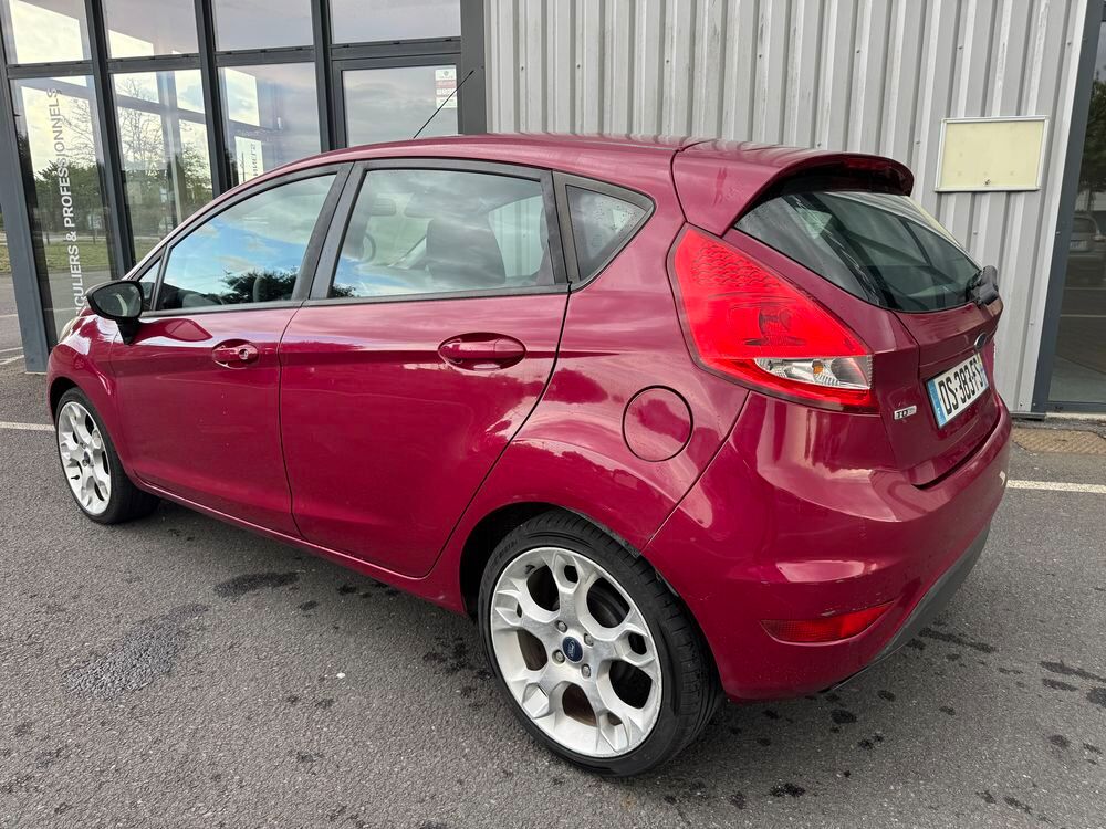 Fiesta 1.4 TDCi 70 FAP Titanium + 2009 occasion 33000 Bordeaux