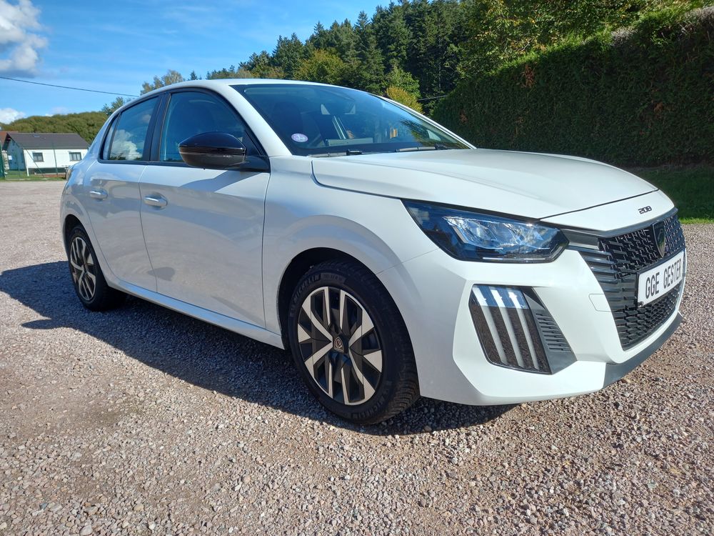 208 STE 1.2 ESSENCE 100 GPS 2 PLACES 10512 KMS 2025 occasion 88220 Urim&eacute;nil