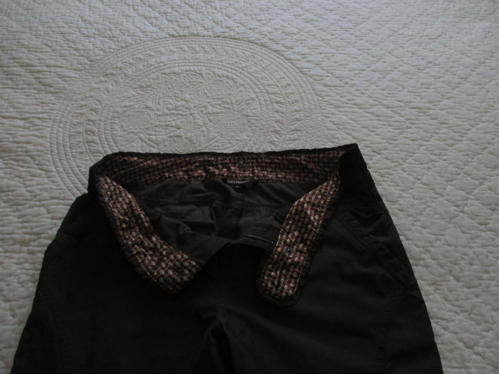 Pantalon printemps/&eacute;t&eacute; taille 42/44 Vêtements