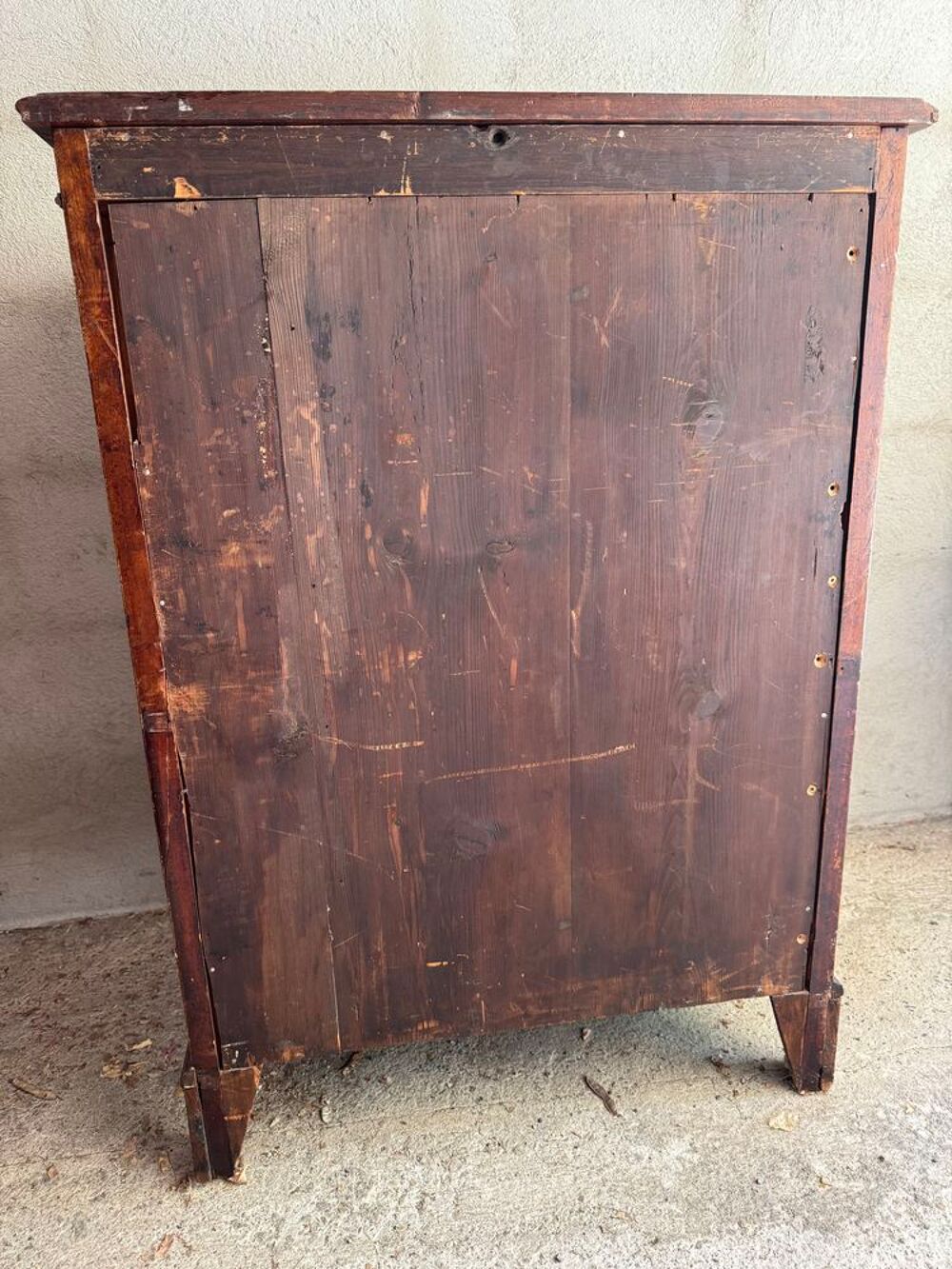 Deux commodes, vendues s&eacute;par&eacute;ment ou individuellement, Meubles