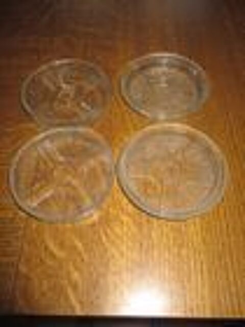 4 couvercles de bocaux tr�s anciens verre �pais et autres 7 M�rignies (59)