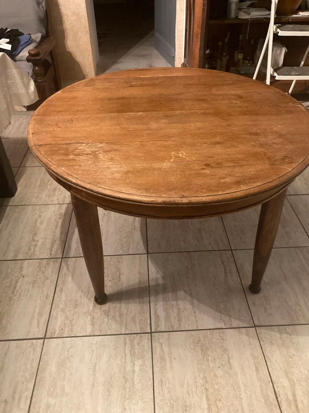 Table ronde salle &agrave; manger Meubles