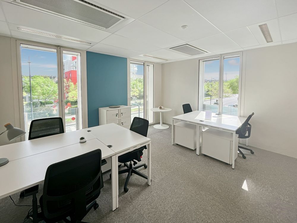  Espace de travail privé personnalisé en fonction des besoins uniques de votre entreprise à Nantes Euronantes Gare  