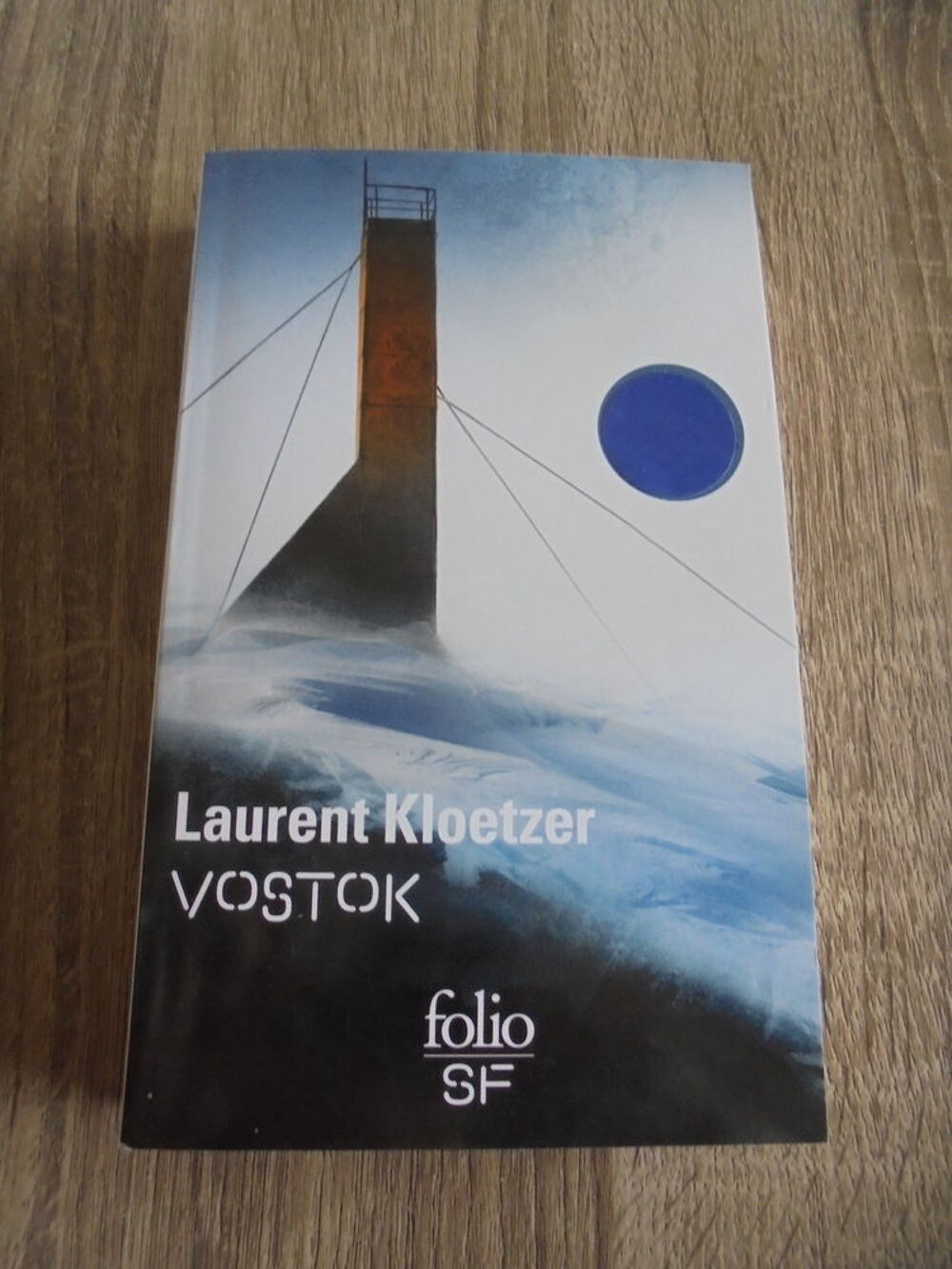 Vostok (123) Livres et BD