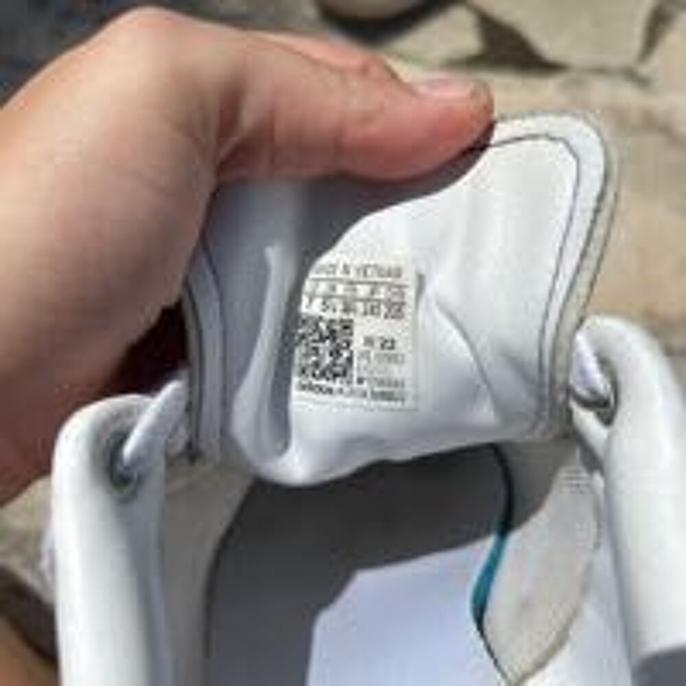 Stan smith taille 38 2/3 Chaussures