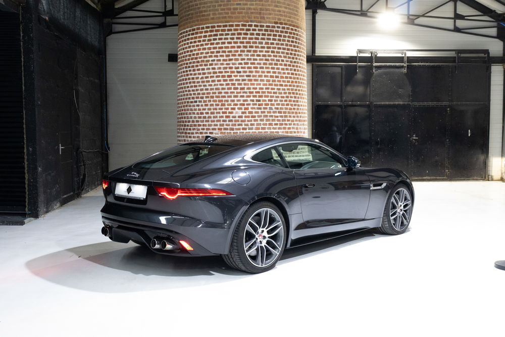 F-Type Coup&eacute; V8 R 5.0 550 Suraliment&eacute; A 2014 occasion 35440 Montreuil-sur-Ille
