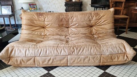 Canapé 3 places TOGO Ligne Roset en cuir pleine fleur 1100 Soulac-sur-Mer (33)