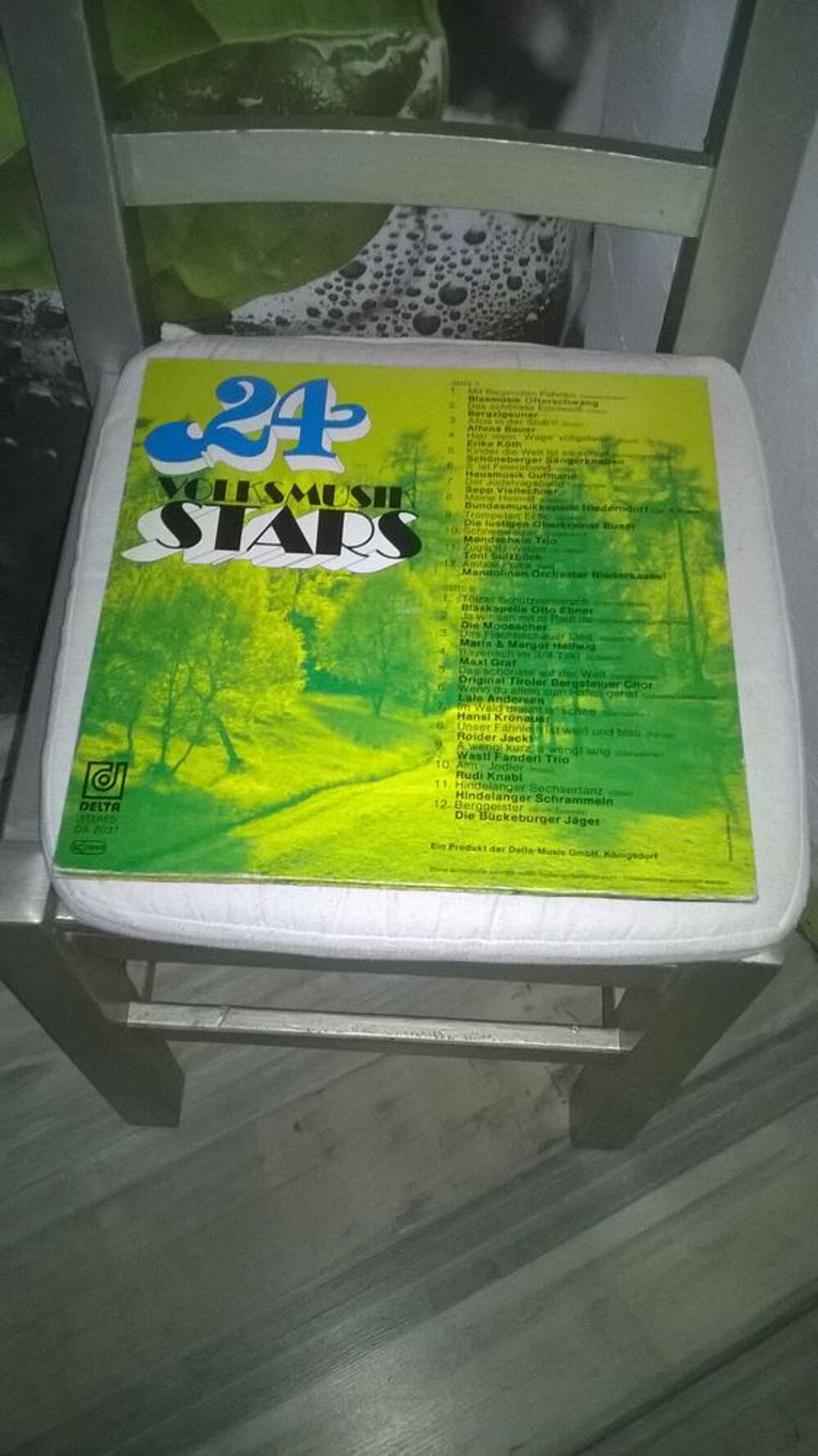 Vinyle 24 Volksmusik Stars
Various
Excellent etat
Double CD et vinyles