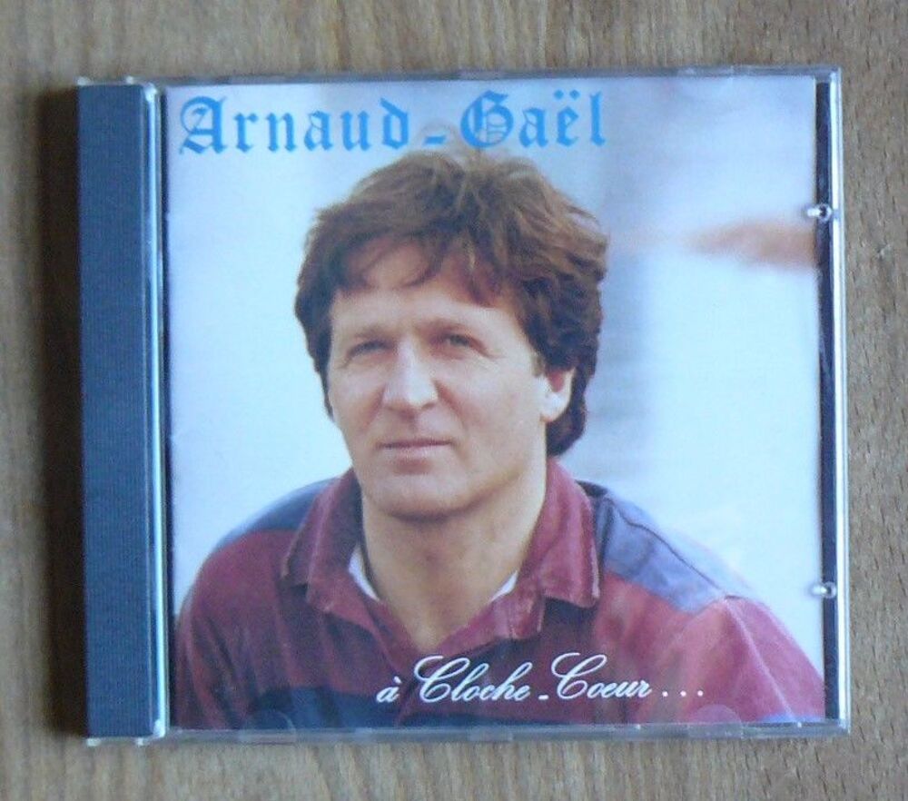 ARNAUD-GA&Euml;L : &agrave; Cloche-Coeur - 12 titres - Po&eacute;sie - Sarlat CD et vinyles