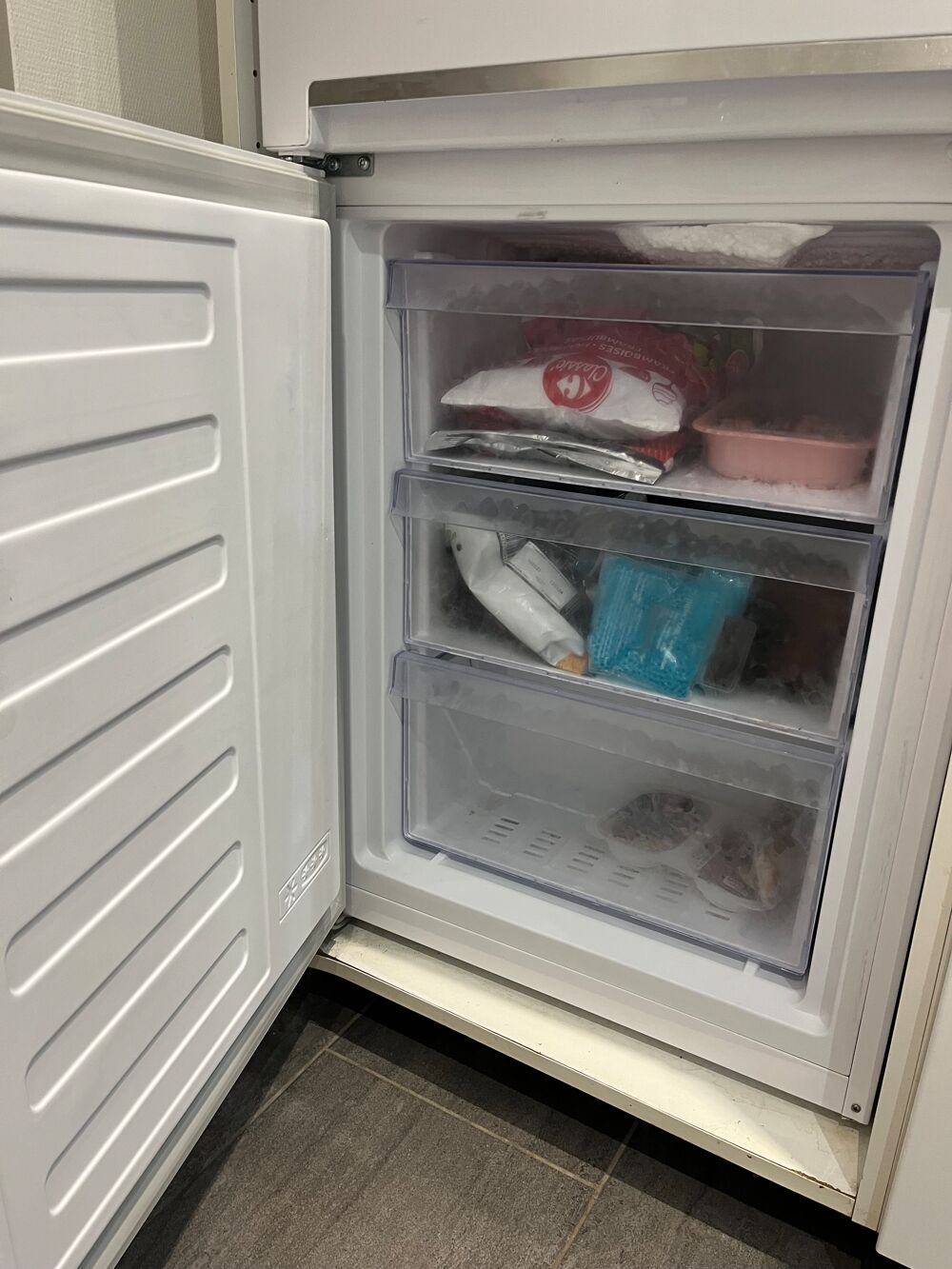 Frigo Cong&eacute;lateur Beko Electroménager