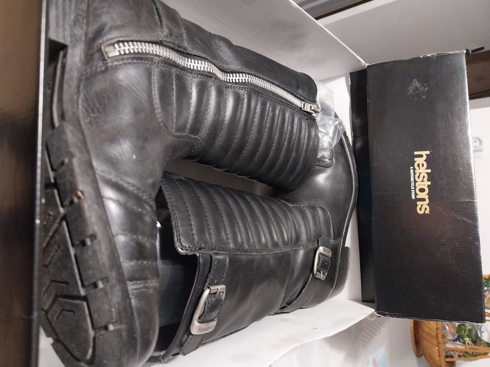 BOTTES MOTO NEUVE Chaussures