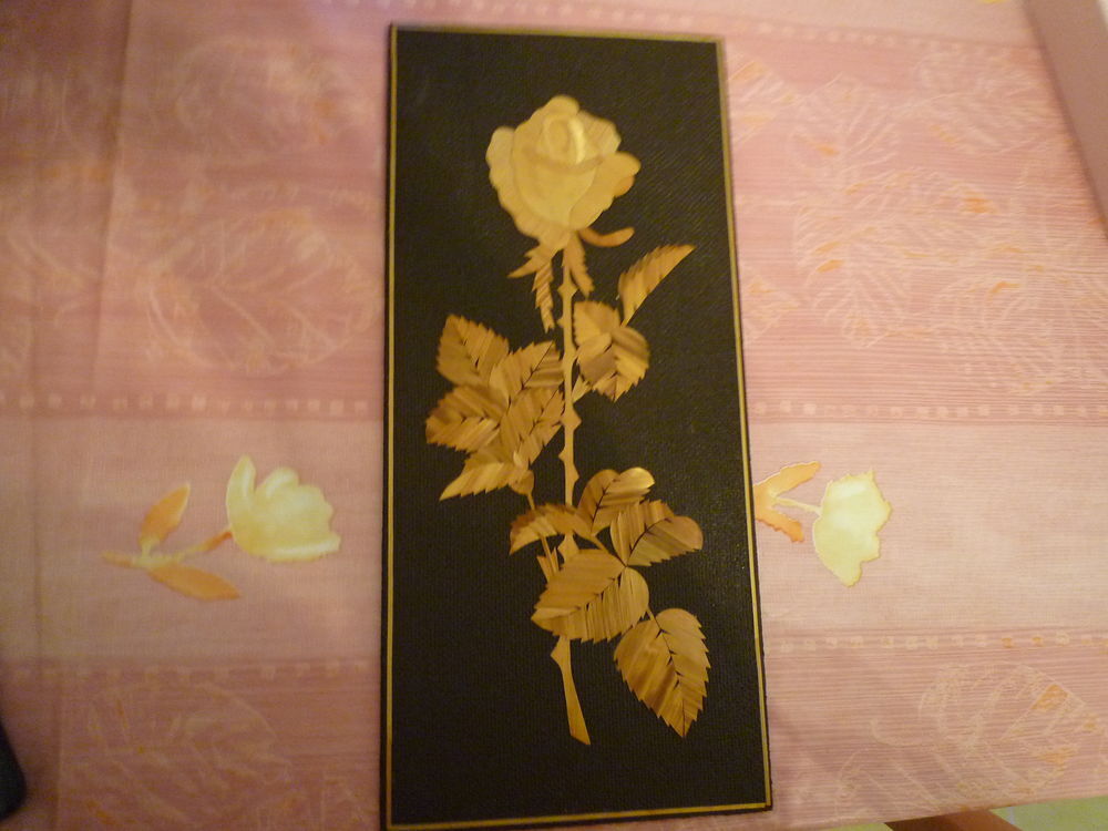 V&eacute;ritable tableau de marqueterie tbe motif rose Décoration