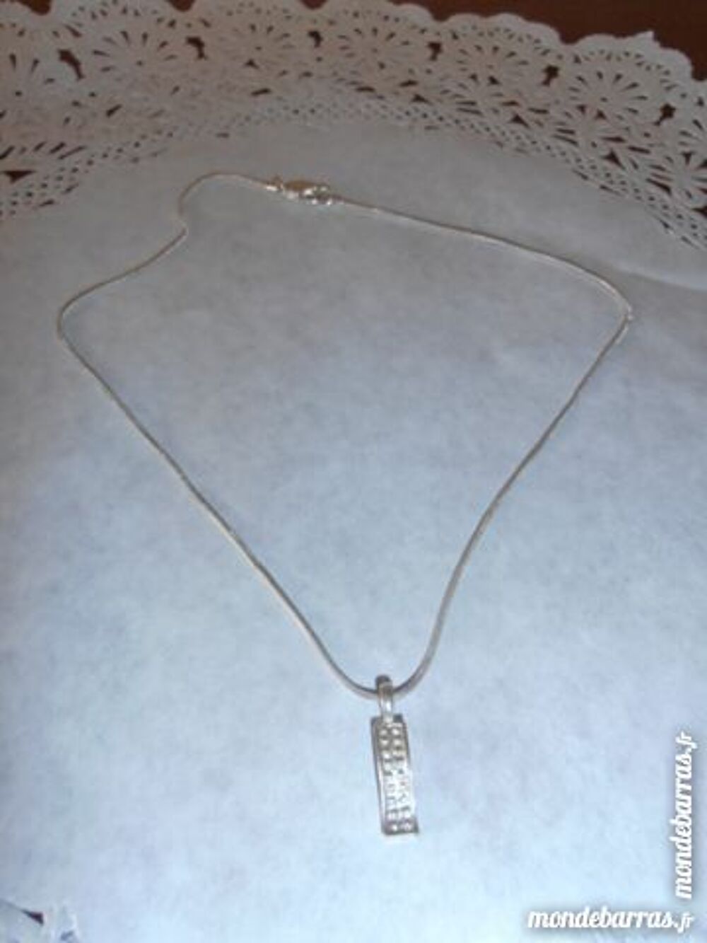 Ensemble martel&eacute; (28b) Bijoux et montres