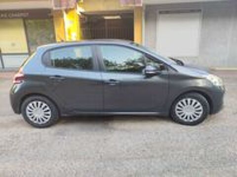 208 1.2 e-VTi 82ch BMP5 Active 2014 occasion 10000 Troyes