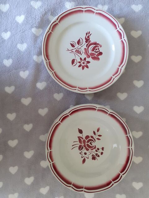 Assiettes anciennes en porcelaine Badonviller 50 Hennebont (56)