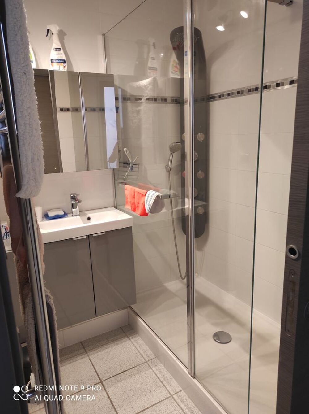   Franck 
2 Appartements (2 chambres) avec vue mer climatisés Languedoc-Roussillon, Cerbère (66290)