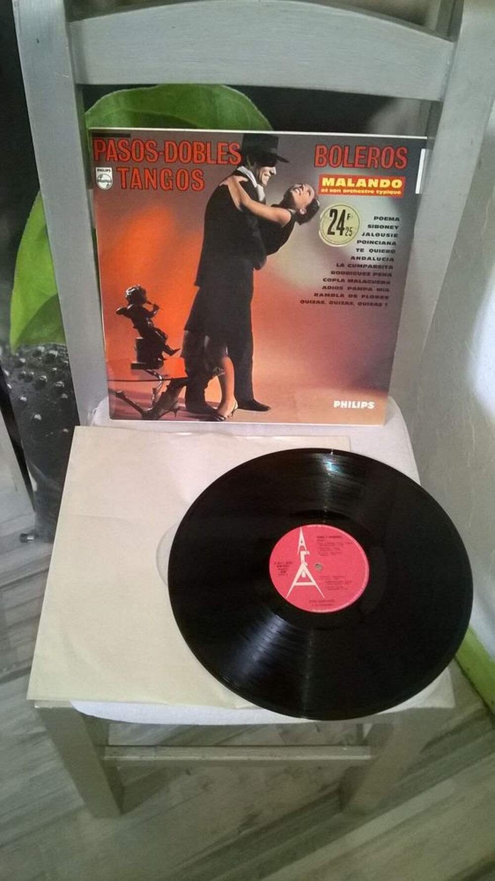 Vinyle Malando And His Tango Orchestra
Boleros Pasos-Dobles CD et vinyles