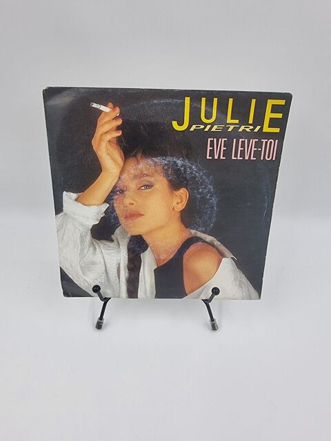 Vinyle 45 tours Julie Pietri : Eve L�ve-Toi avec fourreau 0.9 Vulbens (74)