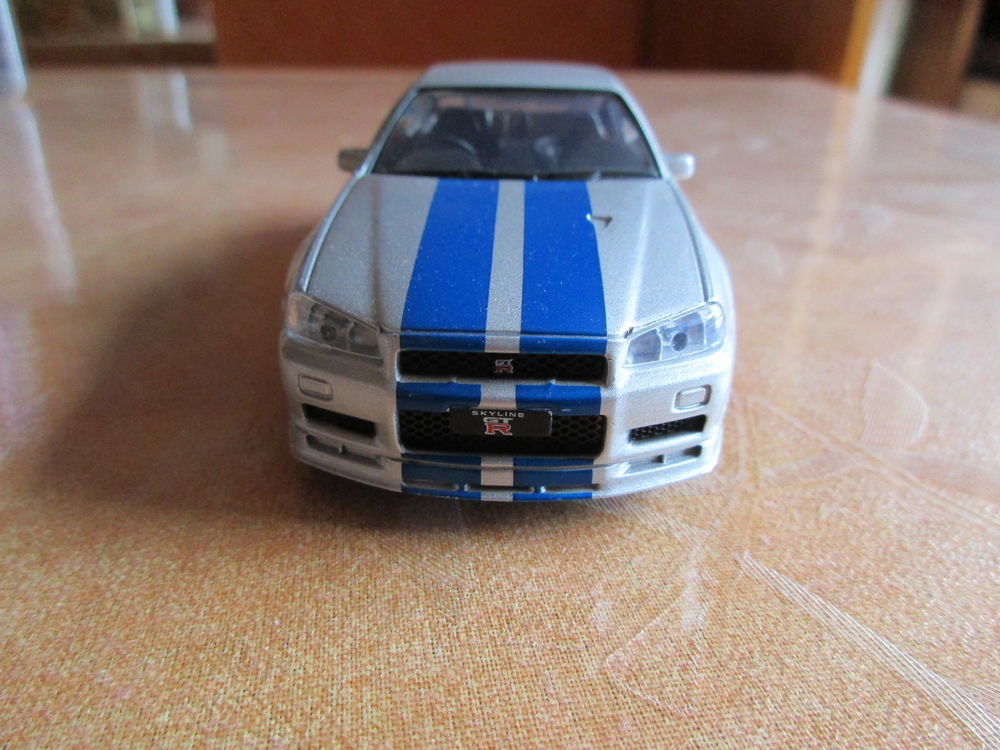voiture nissan GT-R 