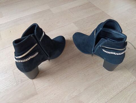 F (12) - P38 ? Bottines noire   Bral  Paris 13 (75)