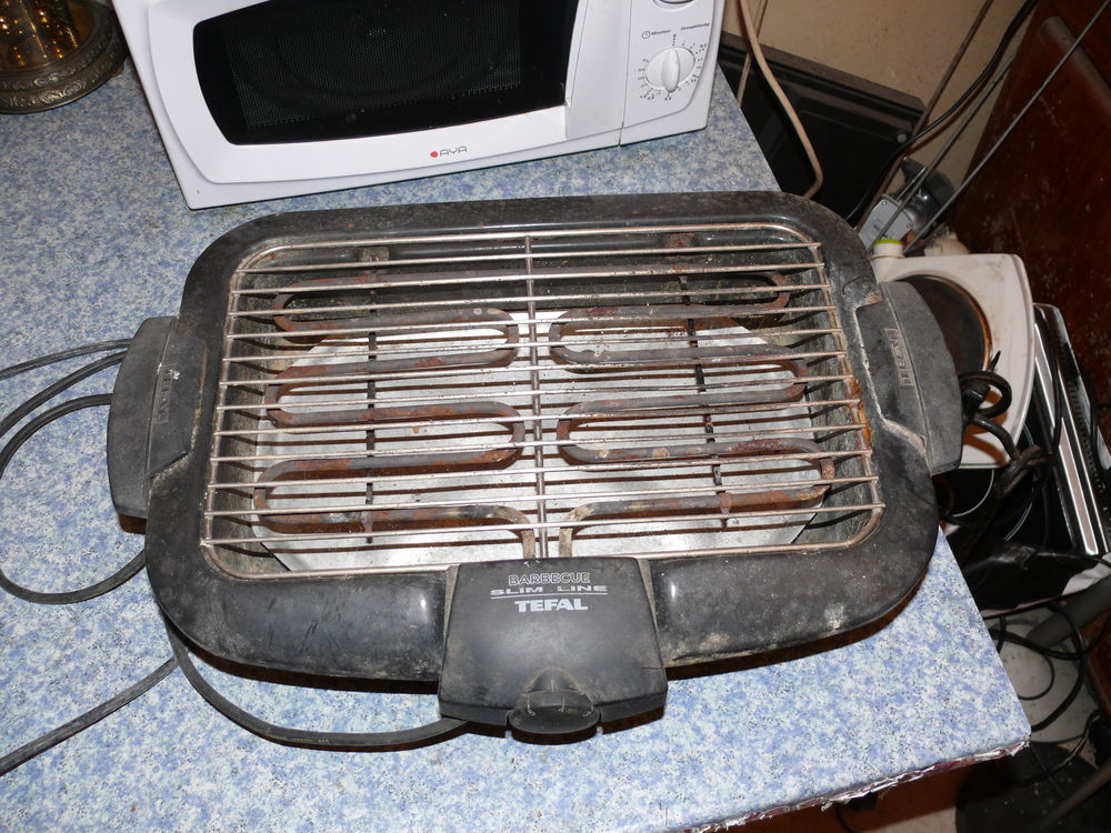 mini four, gaufrier et BBQ &eacute;lectrique. Electroménager