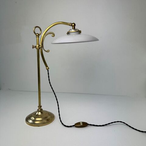 ANCIENNE LAMPE DE BUREAU MONTE ET BAISSE VINTAGE 
130 Montreuil (93)