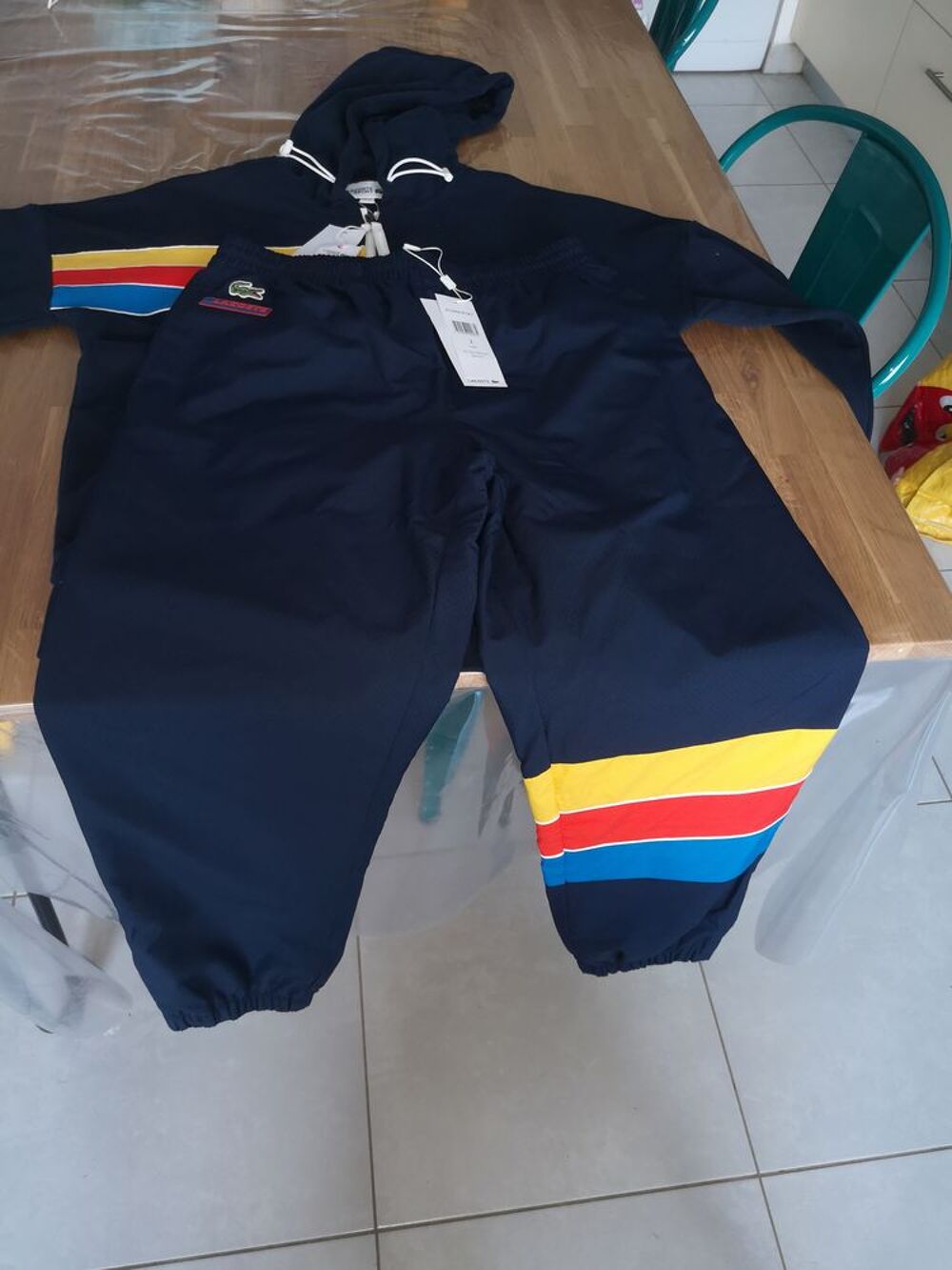 surv&ecirc;tement homme Lacoste Vêtements