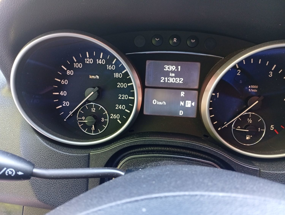 Classe M ML 300 CDI BlueEfficiency A 2009 occasion 73250 Saint-Pierre-d'Albigny