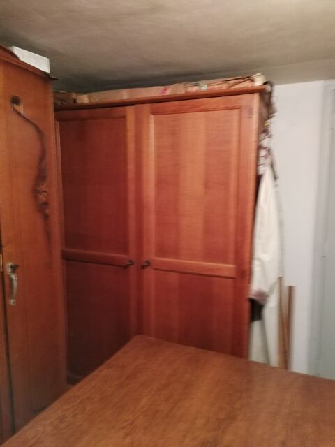 armoire ancienne  30 Chilly-Mazarin (91)