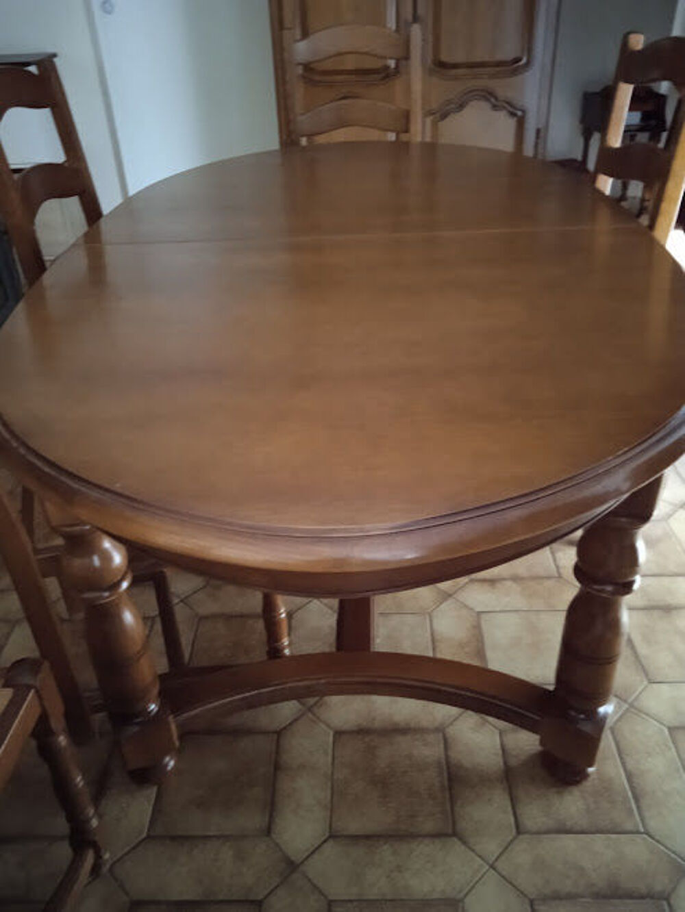 TABLE de SALLE &agrave; MANGER Meubles