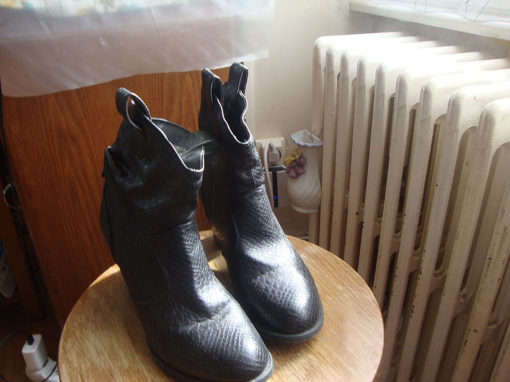 bottines noires, Chaussures