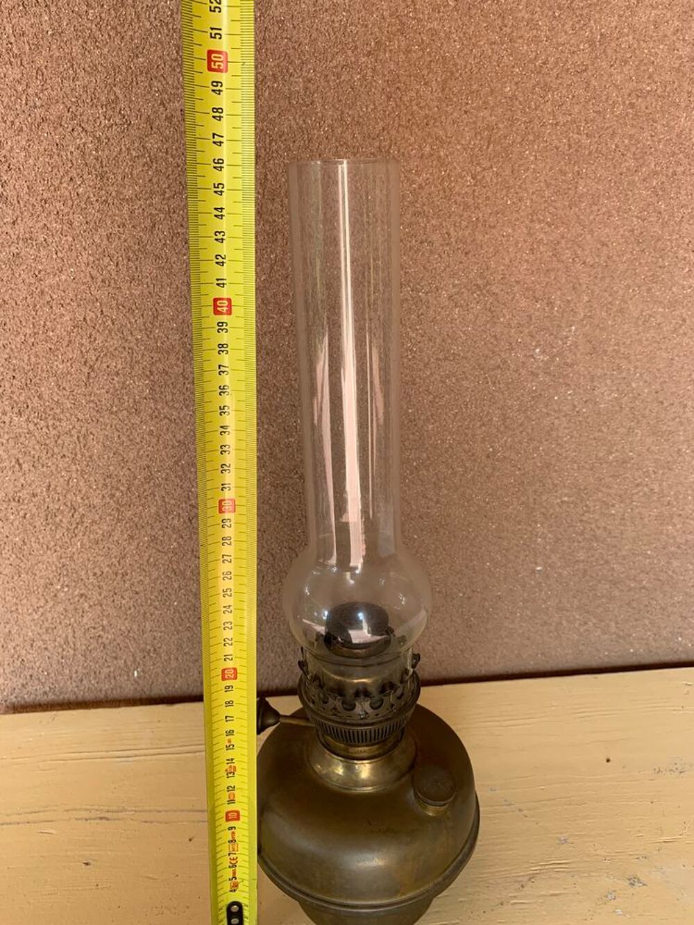 lampe &agrave; p&eacute;trole ancienne en cuivre Décoration