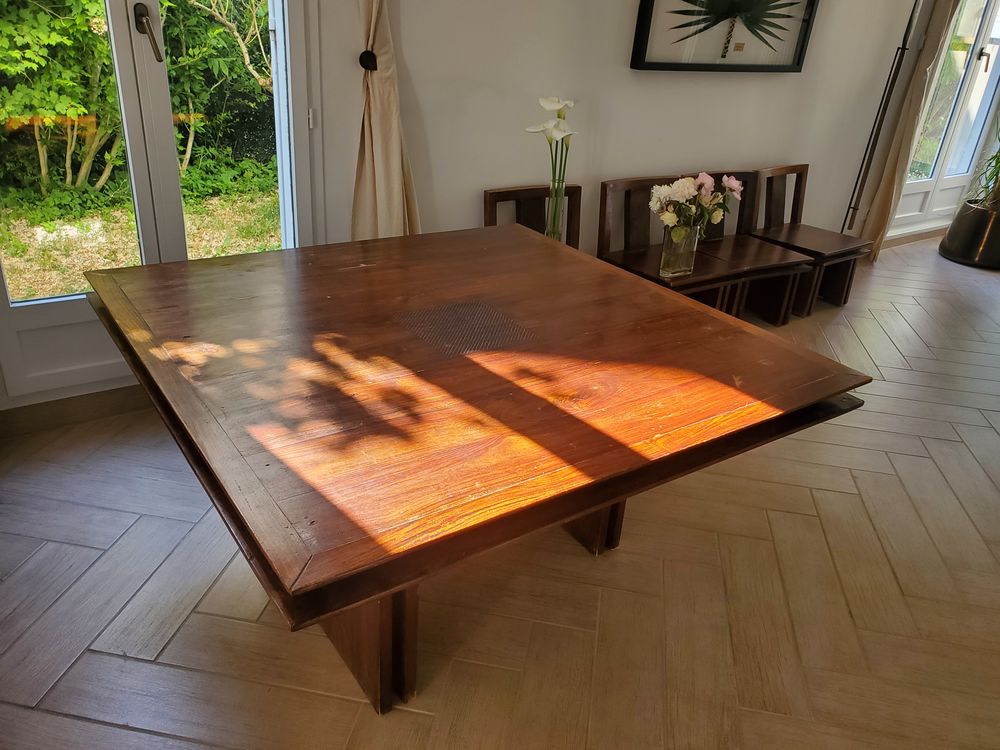 ensemble table, chaises et banc de salle a manger Meubles