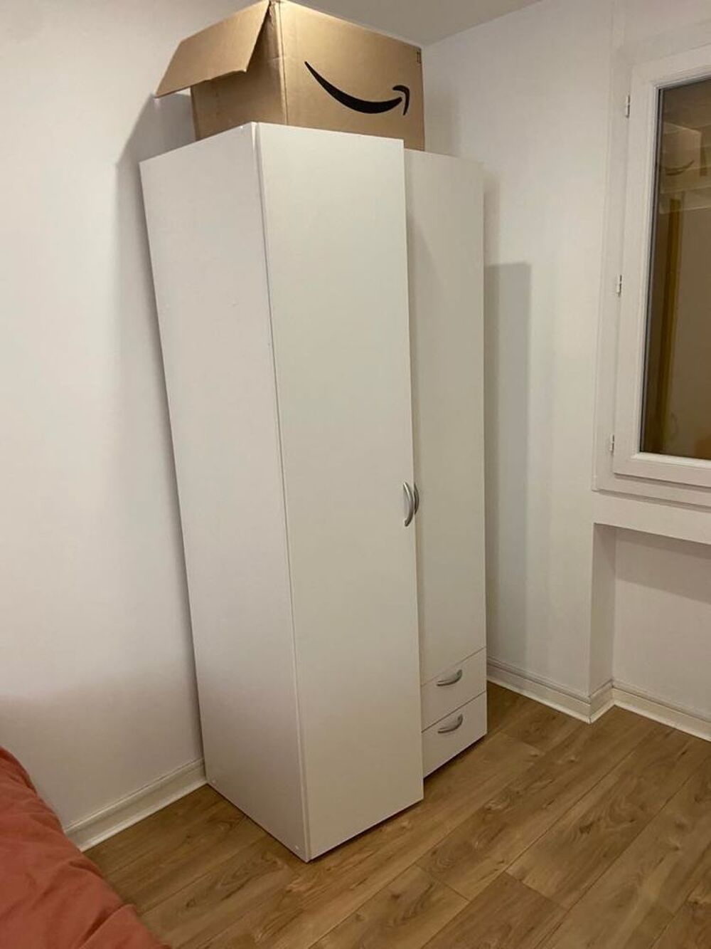 Armoire blanche 1,85 x 81 profondeur Meubles