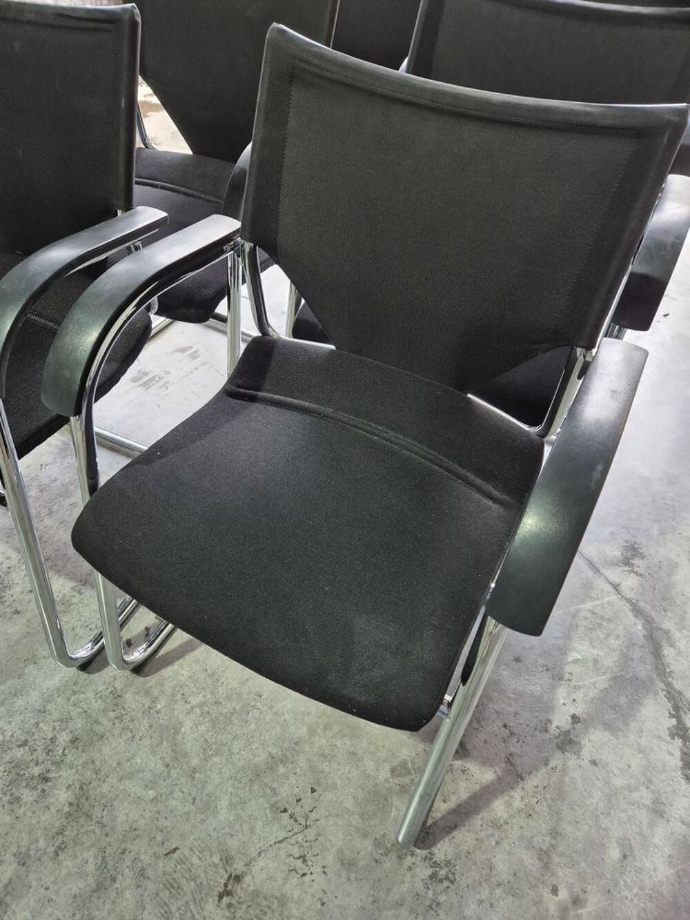 chaises salle de r&eacute;union(6pi&egrave;ces) Meubles