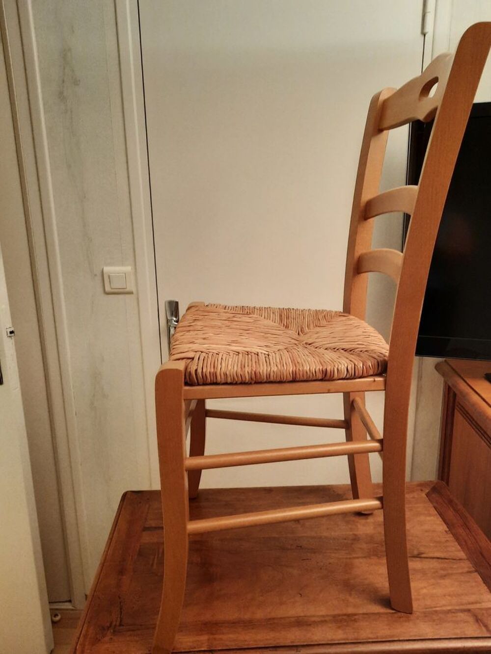 Chaise paill&eacute;e Meubles