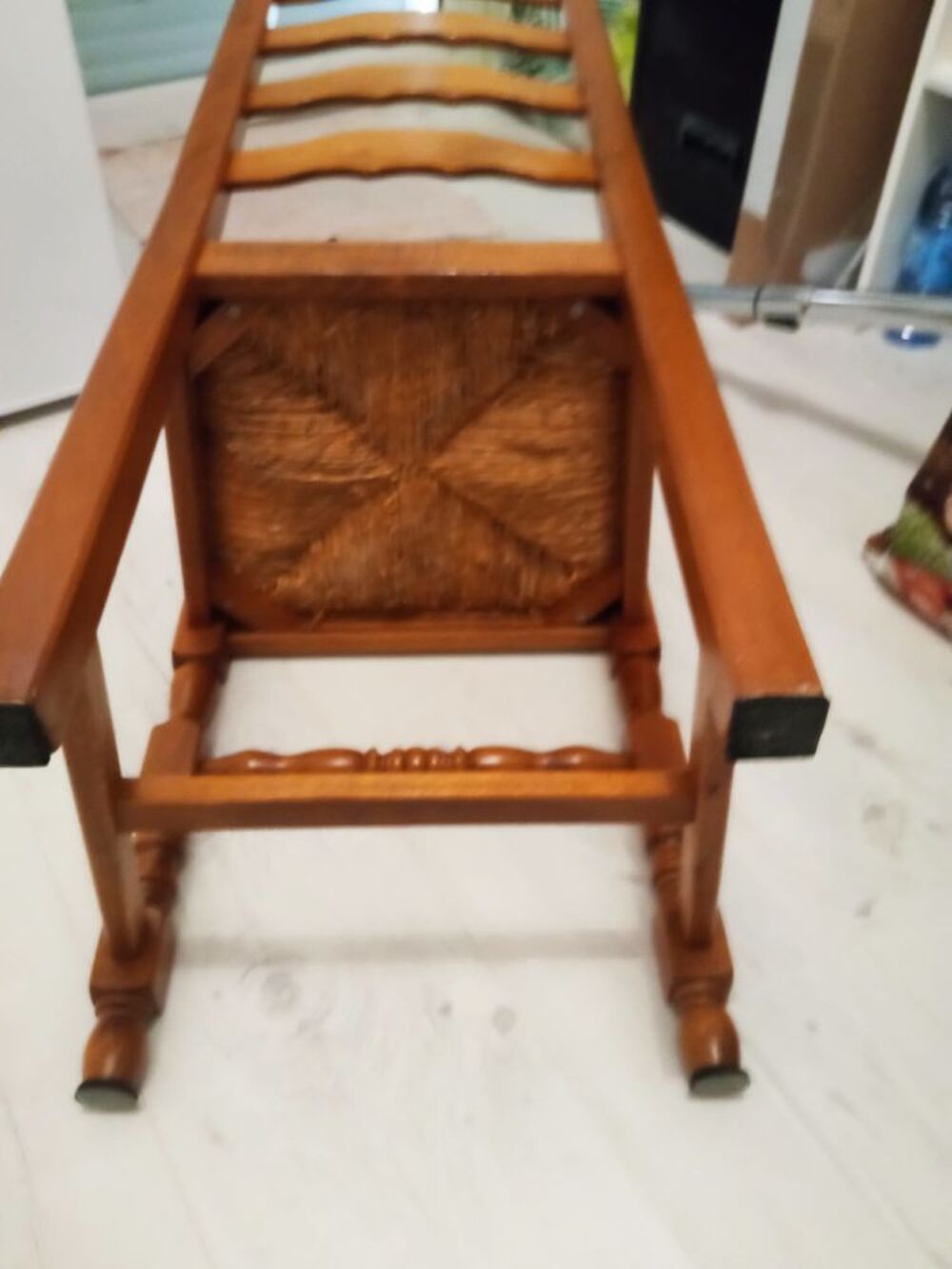 CHAISES BOIS de (Salle &agrave; Manger) x 2 
Assise en Paille Meubles