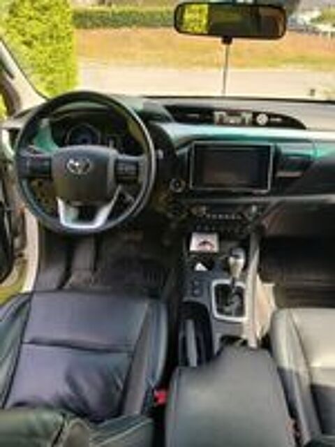 Hilux HILUX DBLE CAB 4WD 2.4L 150 D-4D LECAP 2017 occasion 11000 Carcassonne