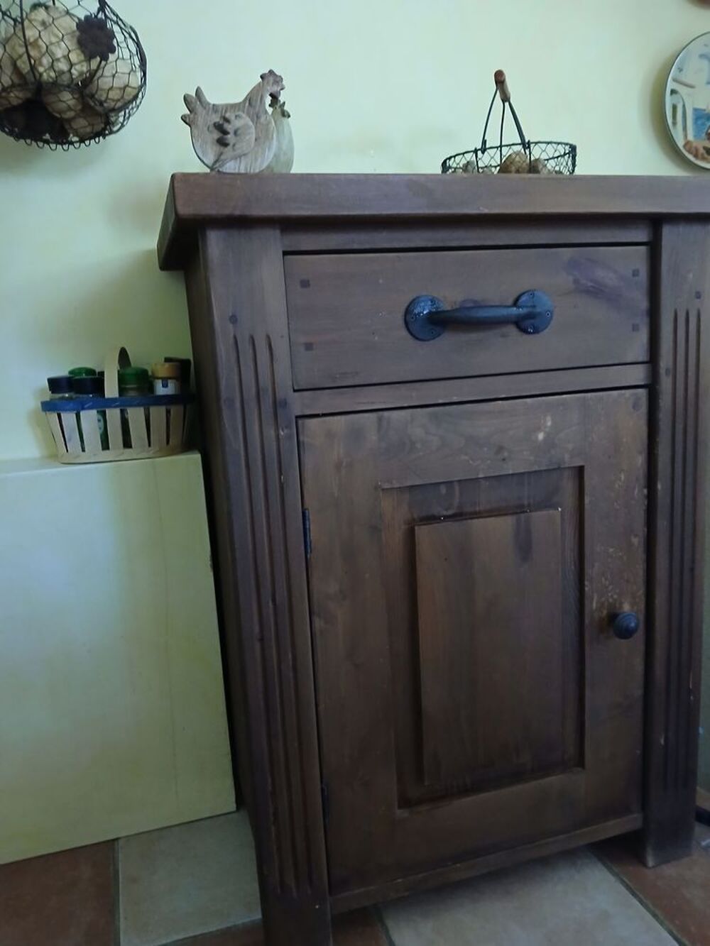 PETIT MEUBLE BOIS 1PORTE + 1TIROIR Meubles